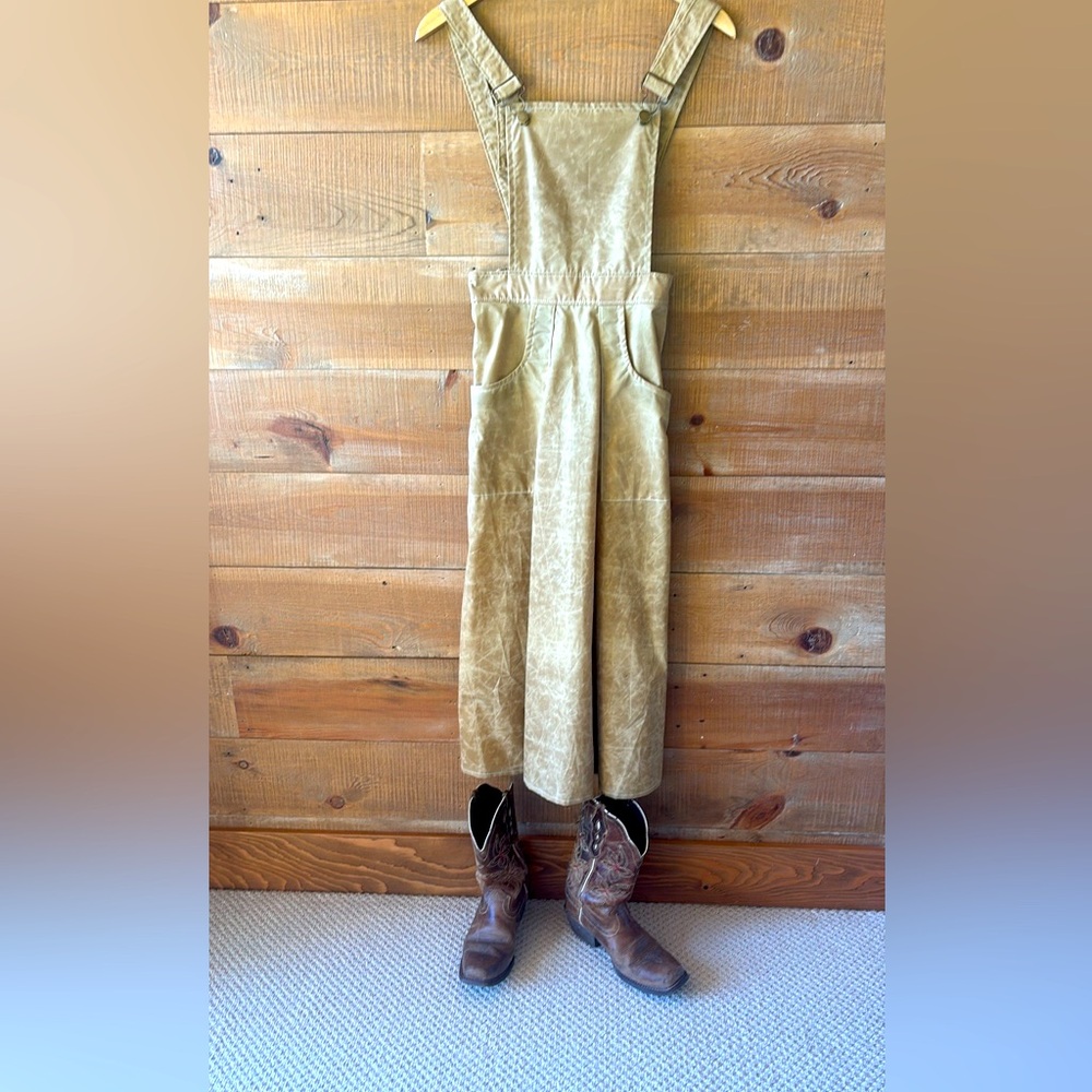 Revivall jumper